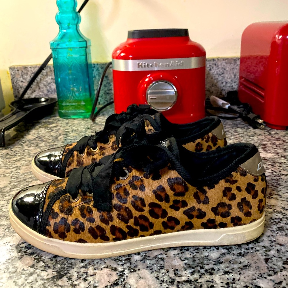 DKNY Women’s sneakers